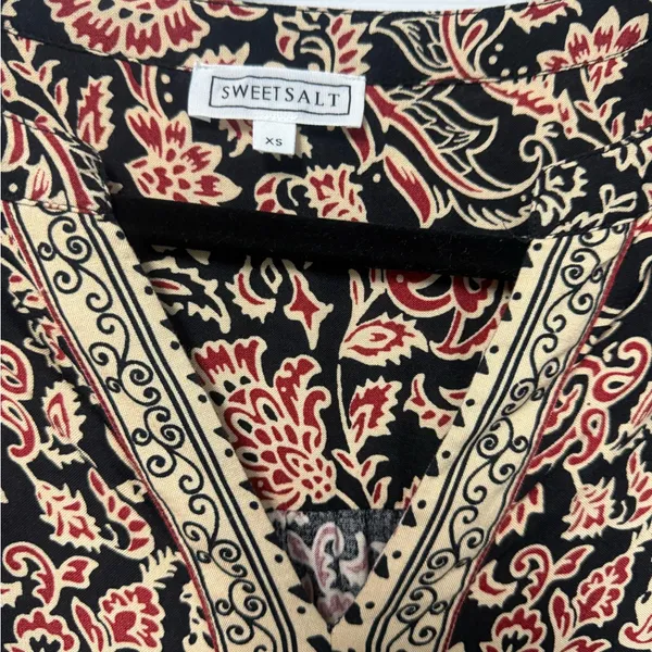 Paisley Tiered Maxi Dress with Contrast Trim - Black & Cream - Image 2