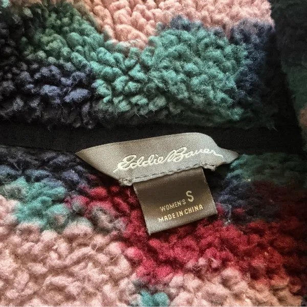 Eddie Bauer sweater women’s small camo multi fleece quarter zipper pullover - Image 5
