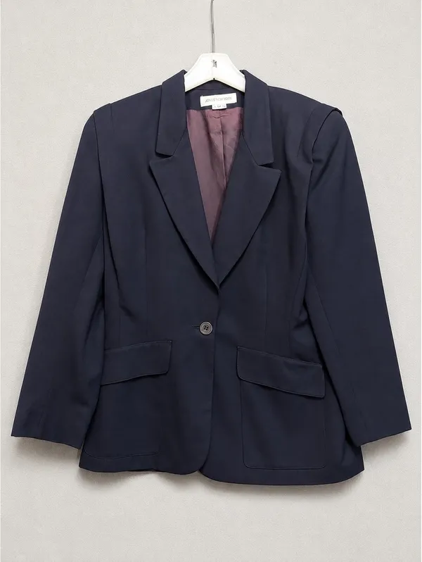 Jones Vtg New York Size 12 Navy Blazer Made in USA - Image 2