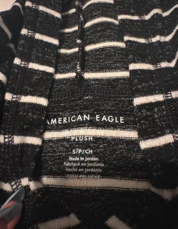 American Eagle Striped Sweater/hoodie - Image 2