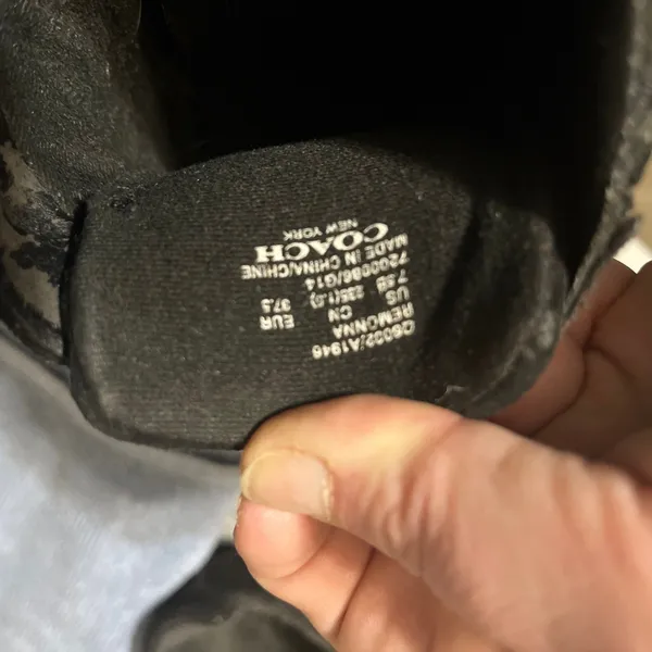 Coach slip on black shoes size 7 - Image 4