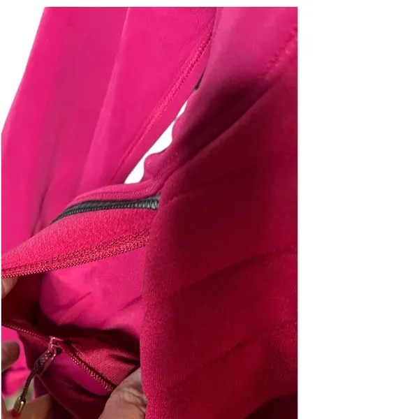 Lululemon Hot Pink Quilted Jacket Approx Size 6-8 - Image 4