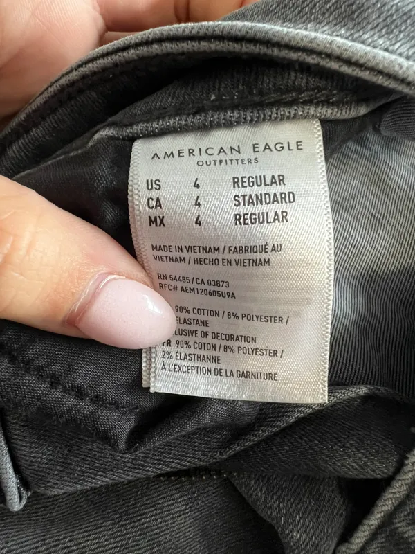 Outfitters Jeans - Image 3