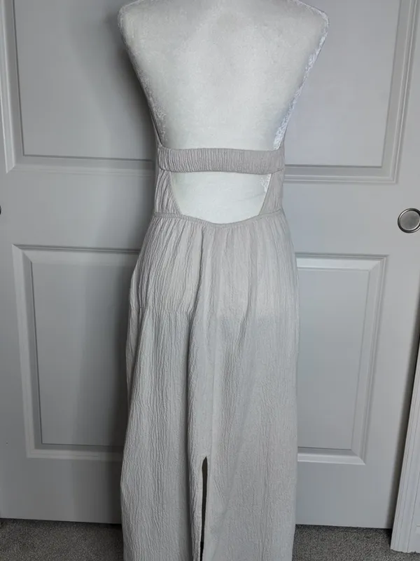 Stradivarius Textured Halter Midi Dress Ivory Size M - Image 2