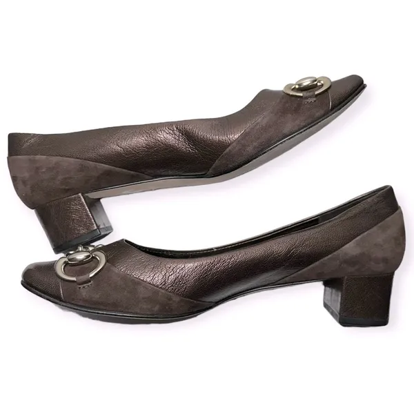 Jildor Women's Size 9 Brown Bronze Leather Suede Gold Horsebit Block Heels - Image 8