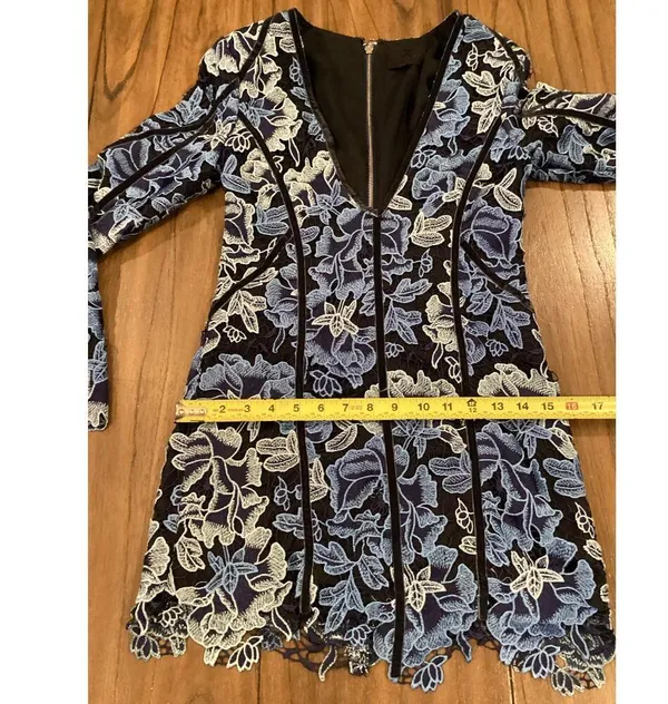 NBD X Corinne Womens Blue Lace Mini Dress Long Sleeve Floral Fitted V Neck - Image 7