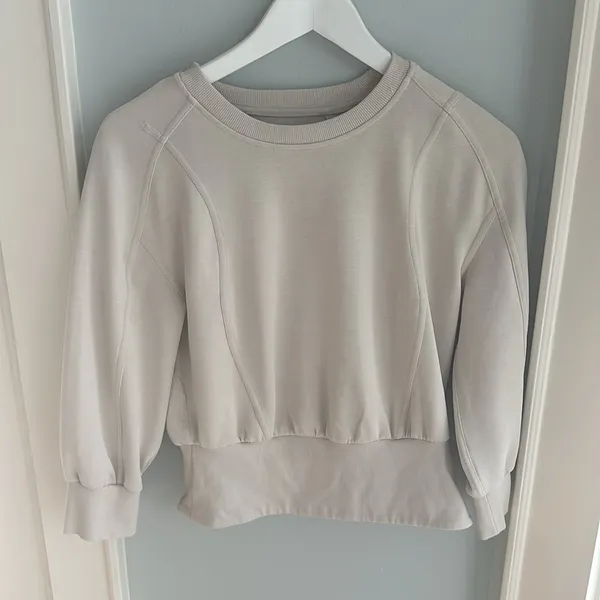 Lululemon Softstreme Ribbed-Hem Pullover - Image 5