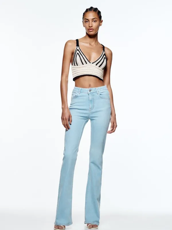 Zara Mid Rise Wide Flare Leg Jeans Light Wash Boho Western Rodeo 32" Size 2 - Image 2