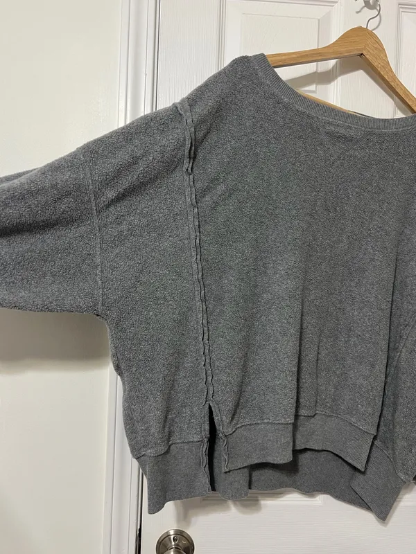 American Eagle Oversized Big Hug Waffle Sweatshirt Size Medium Gray - Image 4