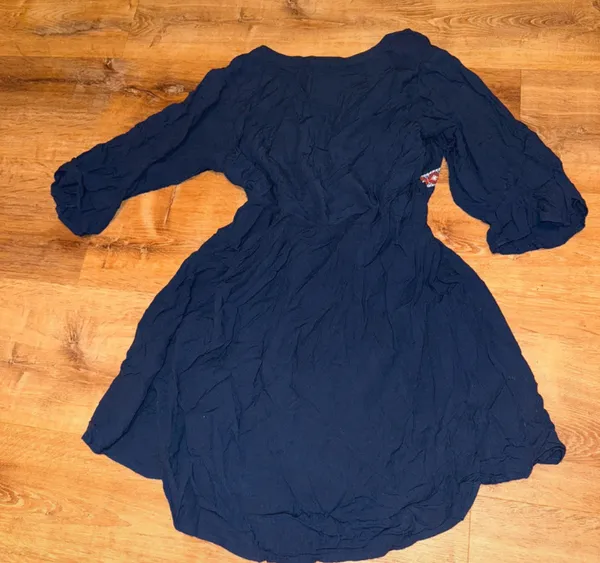 Old navy dress  - Image 3