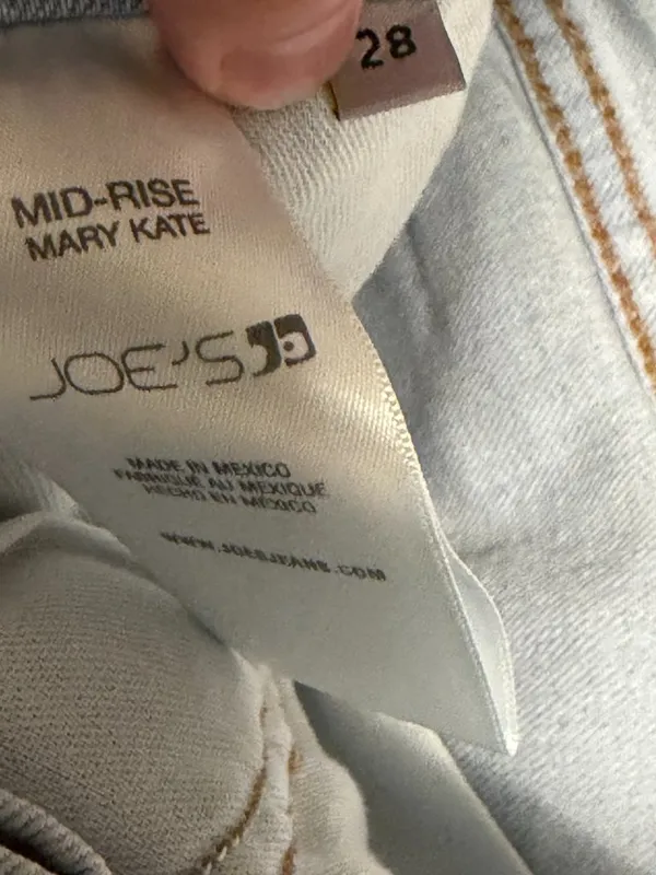 Joe's mid rise Mary Kate jeans cigarette tapered leg light wash size 28 cropped - Image 9
