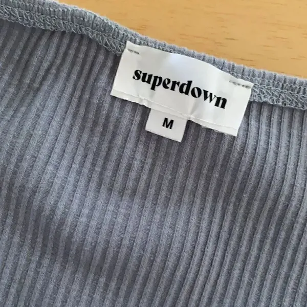Súper down Crop top  - Image 4