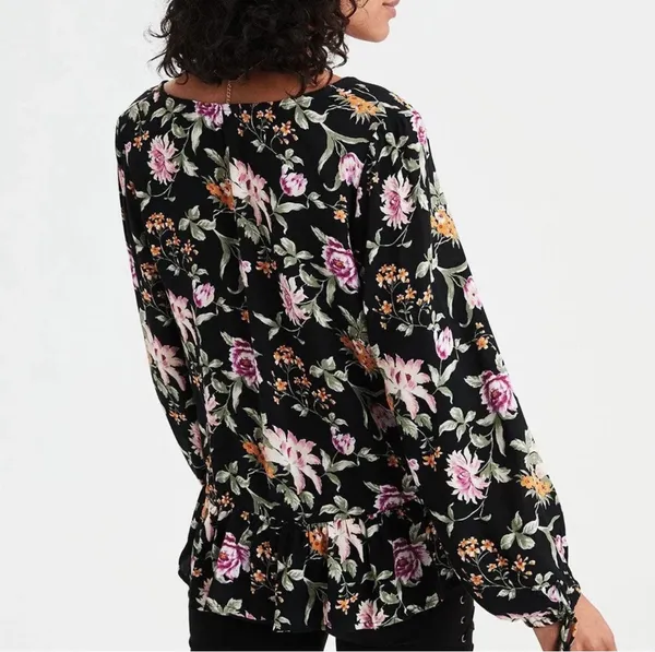 American Eagle Tie Front Floral Print Top Black Multi Ruffle Hem Peplum - Image 2