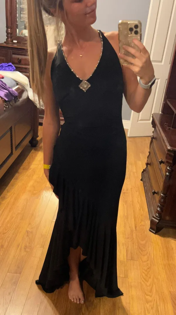 Black Formal Gown - Image 3