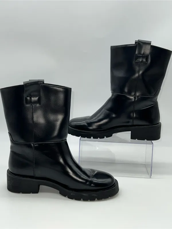 H&M Chunky Lug Rubber Sole Ankle Pull-On Black Boots-Size 39 EU / 8 US - Image 2