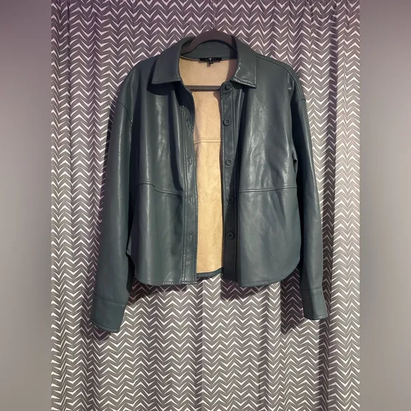 7 For All Mankind | Faux Leather Shirt Jacket, size S - Image 2