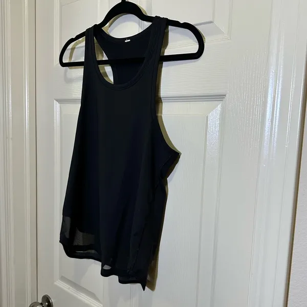 Lululemon Women’s Racerback Tank Top Black Mesh Hem Shirt - Image 3