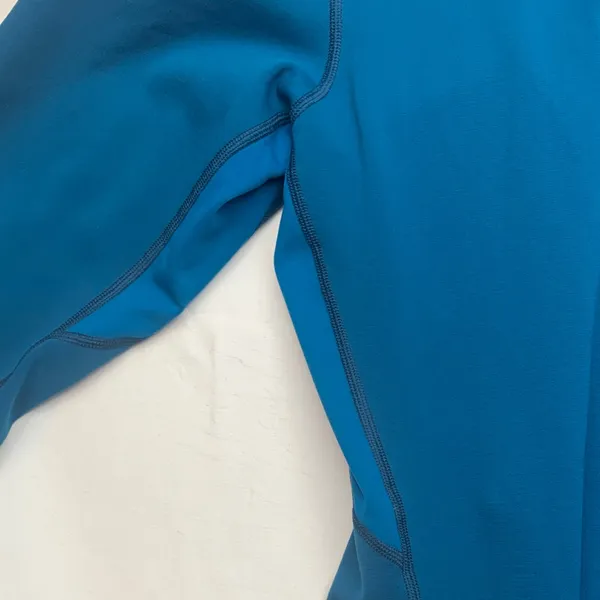 Arc'teryx womens large long sleeve shirt blue Teal Undershirt - Image 4
