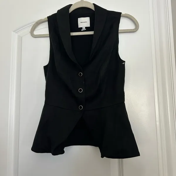 Reformation Oakley Vest - Image 3