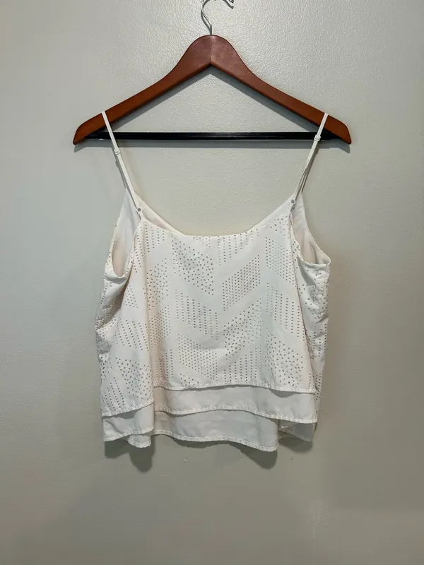 Athleta cream tank top (M)  - Image 5