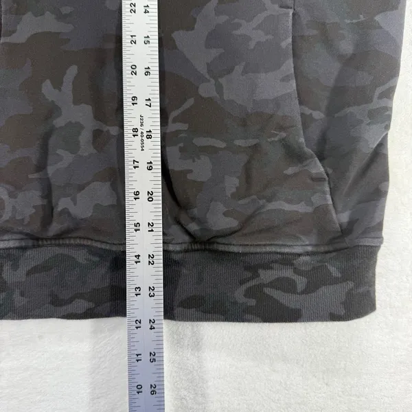 Lululemon Scuba Crew Incognito Camo Pullover Sweatshirt Athleisure Top Size 6‎ - Image 3