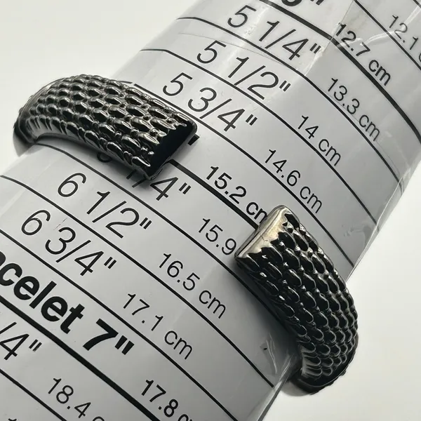 Geneva Platinum Women’s Fashion Watch Working New Battery - Image 8