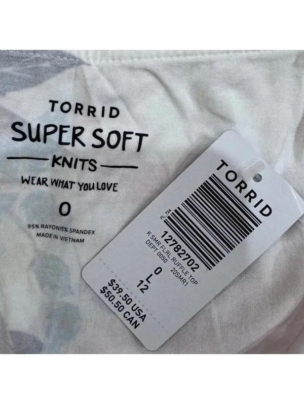 Torrid Super Soft Light Pink Floral Cold Shoulder Ruffles Top Size 0 (12) - Image 8