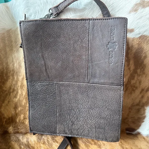 Genuine Leather Long Horn Purse - Image 5