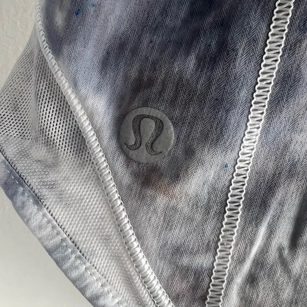 Lululemon Hotty Hot Short II * Long 4" Gray Diamond Dye Pitch Grey Size 4 - Image 5