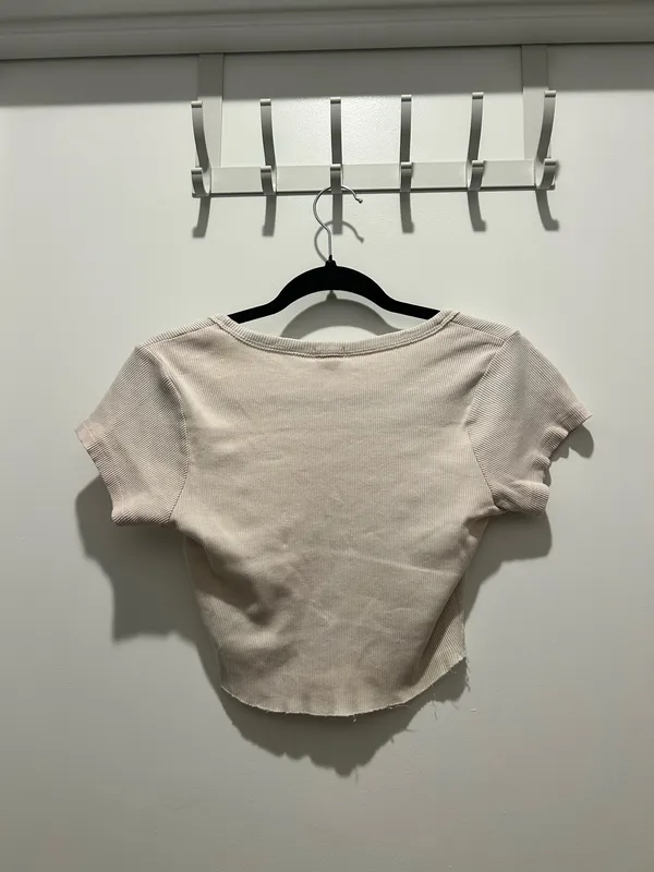 V-Neck Crop Top Garage Ribbed - Image 3