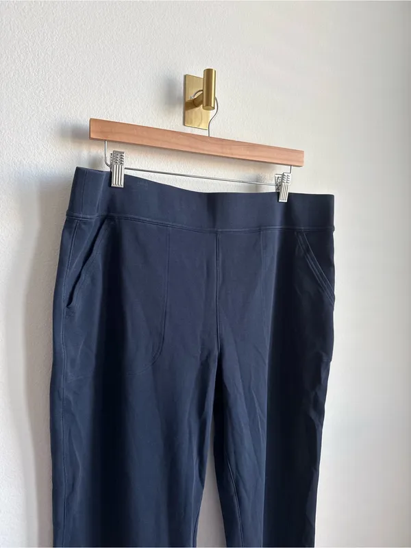 Duluth Trading Co NoGA Naturale Cotton Slim Leg Pants Navy Blue XL - Image 5