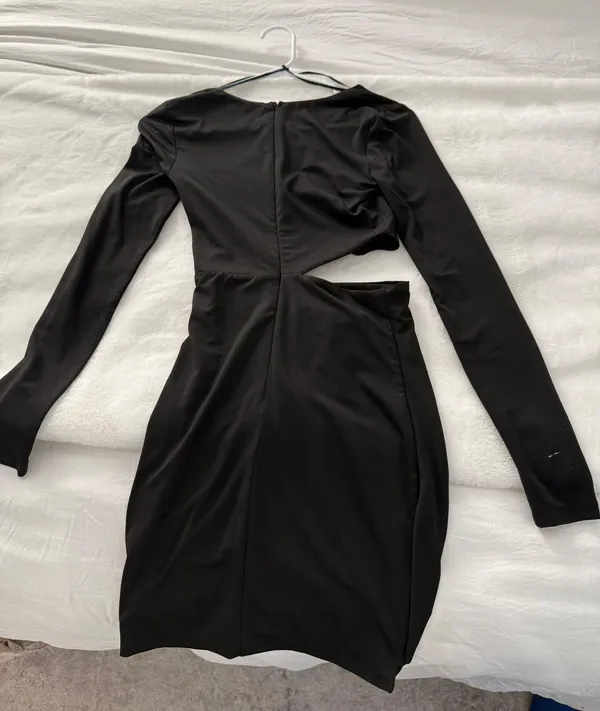 Black Dress - Image 3