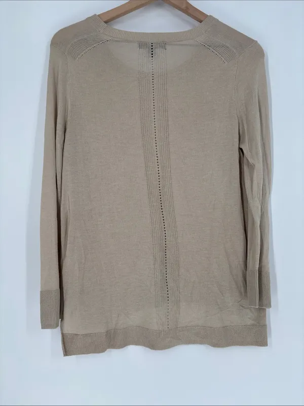 Banana republic small long sleeve lightweight sheer sweater - Image 4