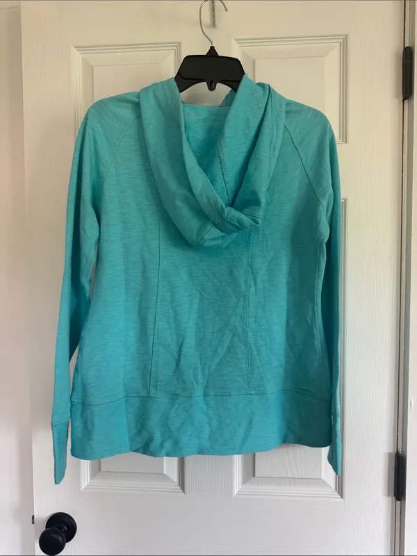 Free2B Lightweight Active Women's Sweatshirt-Beach Boucle Hoodie in Wave Blue - Image 10