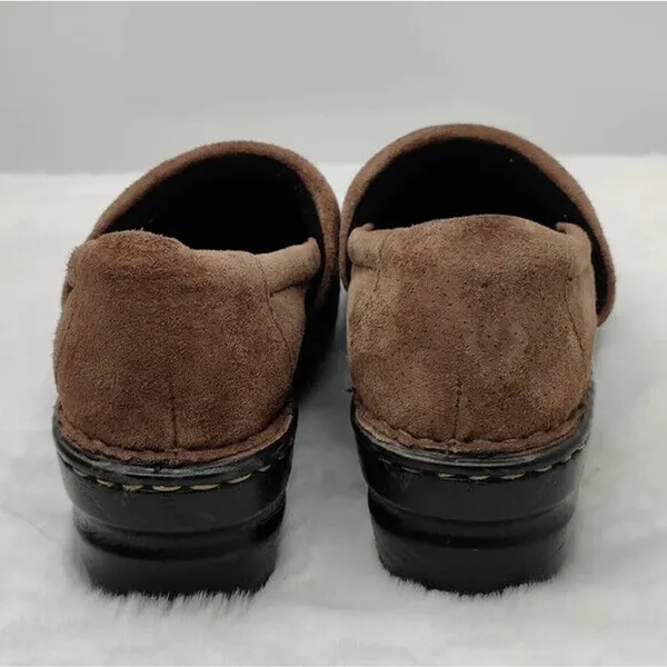 Brown suede B.0.C clogs s 7.5 - Image 6
