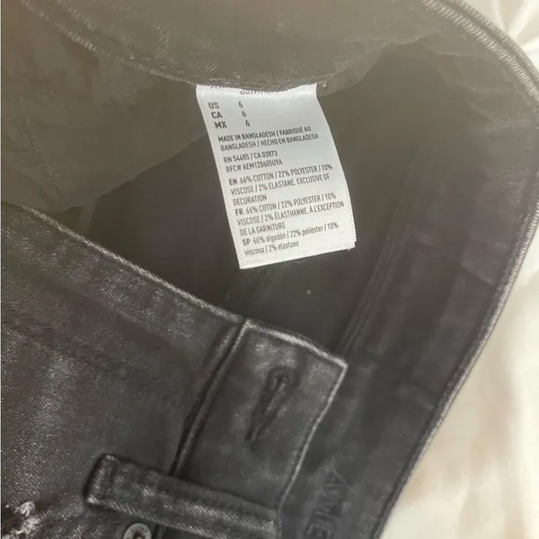 American Eagle Black Shorts - Image 2