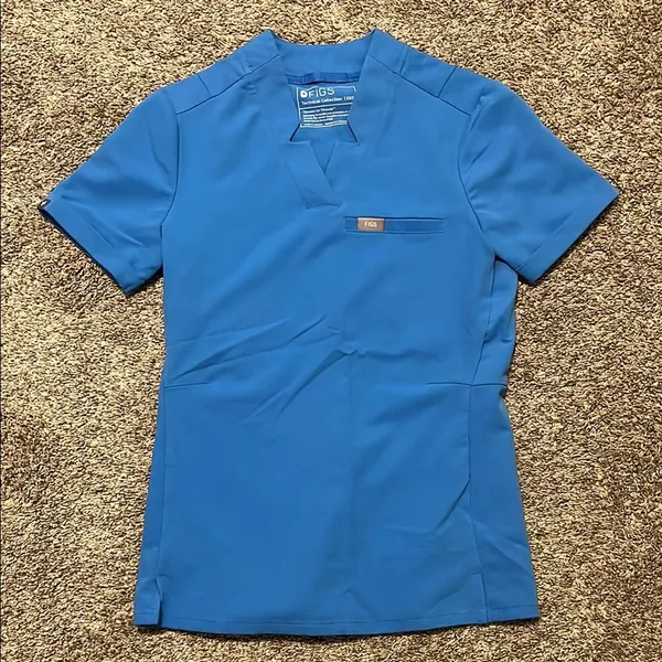 Figs Siaya Capri Blue V Neck Scrub Top‎ XXS - Image 3