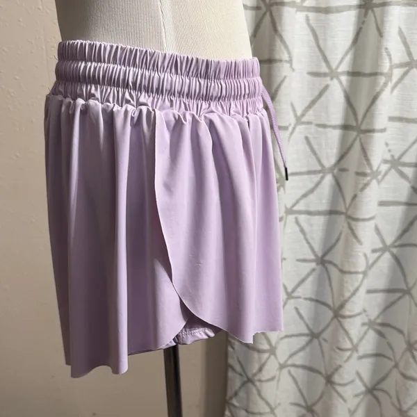 Lavender Women's Shorts Purple Size XL - Image 2