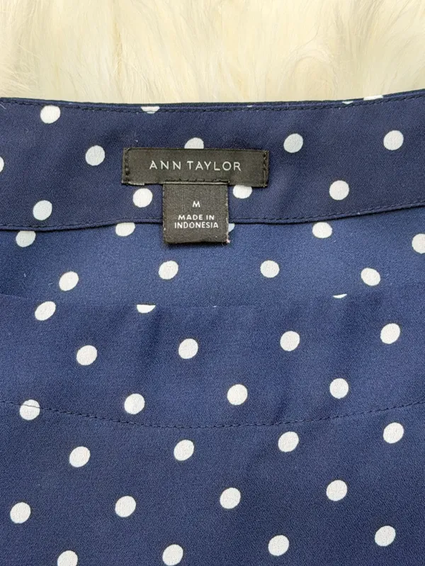 Ann Taylor Navy Blue and White Polka Dot Blouse Size Medium - Image 6