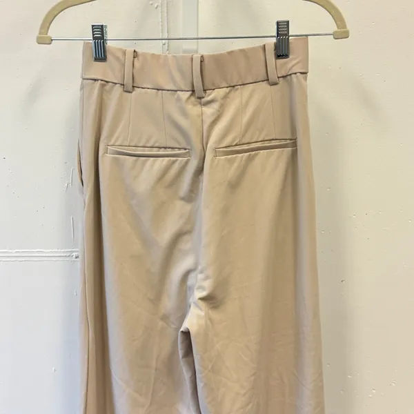 NWT H&M Beige High Waisted‎ Pleated Trousers Straight Leg Dress Pants Tan Size 4 - Image 5