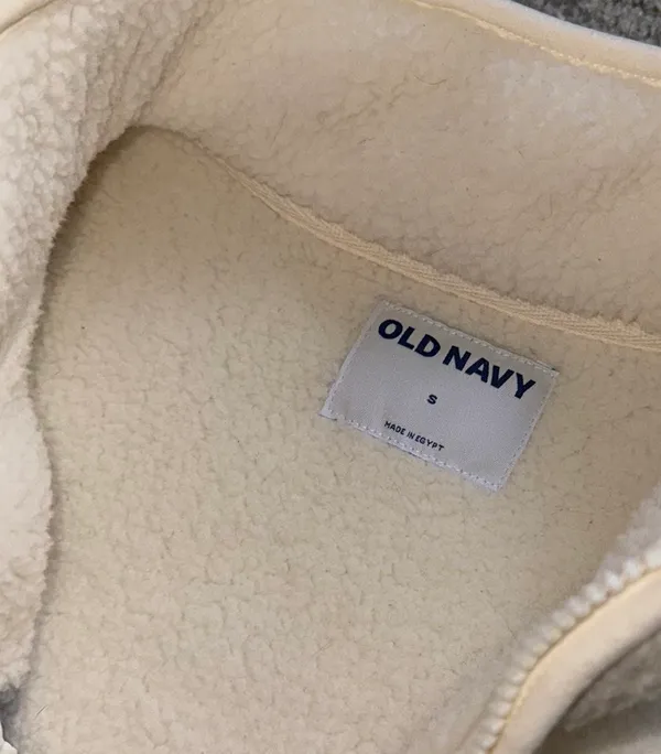 Old Navy Sherpa - Image 2