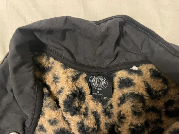 PacSun Coco Sherpa Henley Sweatshirt Leopard - Image 5
