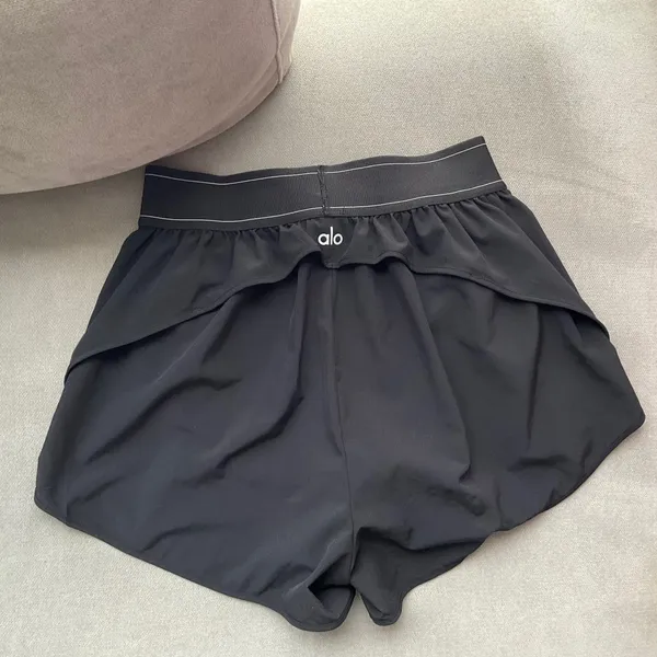 Alo Yoga Match Point Short Black S - Image 5
