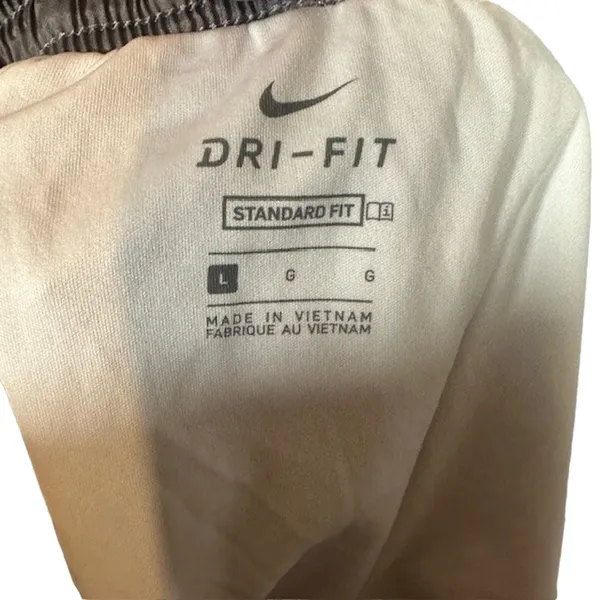 Nike Dri Fit Standard Fit Gray & Pink Nike Logo Athletic Shorts Women Sz L - Image 8