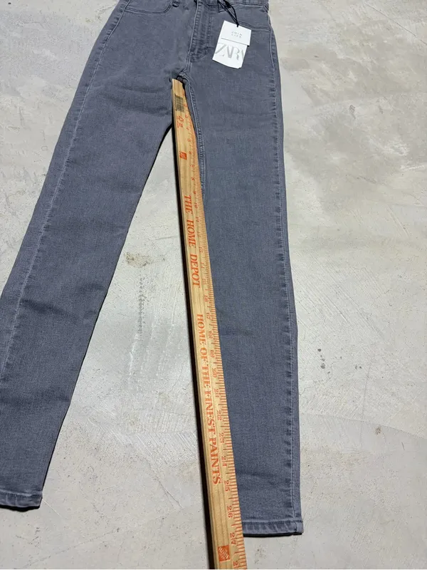 Zara NWT super elastic Gray High-Rise Jeans 2 - Image 2