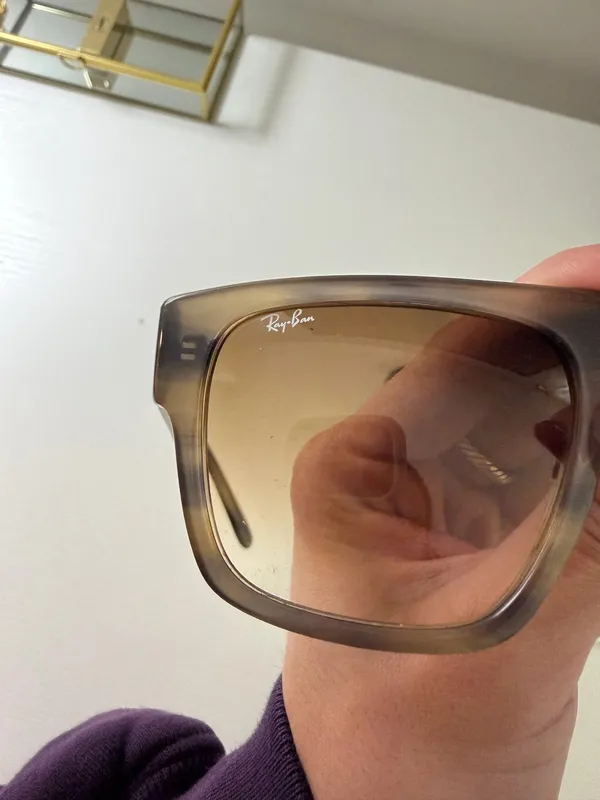Ray-Ban Sunglasses - Image 7