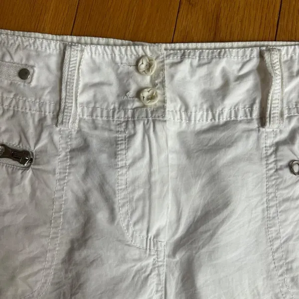 Vintage Y2K French White Cargo Mini Skirt - Image 3