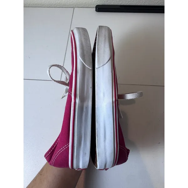 Vans Y2K‎ Low Top Sneakers Women 7 Canvas Lace Up Skater Minimalist Indie Red - Image 6