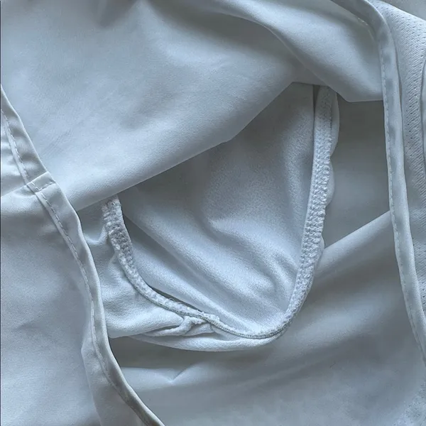 NWOT Nike DRI-FIT Women's White Running Athletic Gym Workout Shorts size S - Image 5