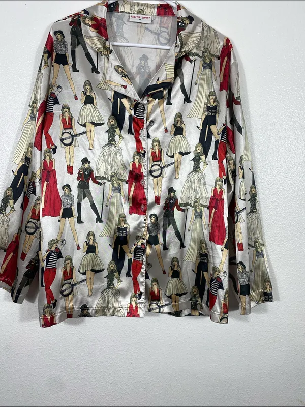 Taylor Swift Cream Button-Down Top with Red & Black Figurine Print Size M - Image 2